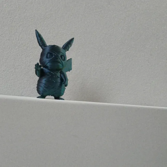 Niet-geïdentificeerd kattenfiguur