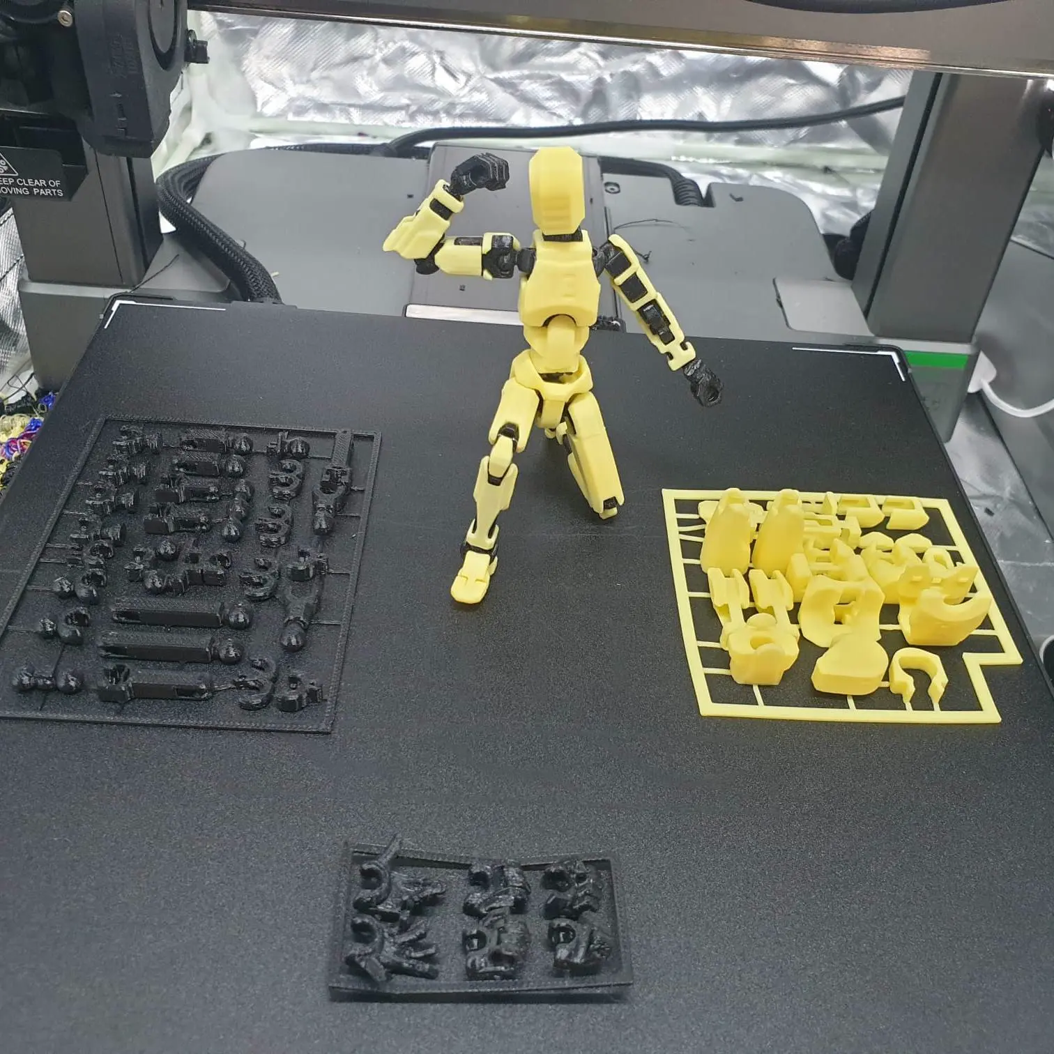Bronvoorbeeld van het 3D-model dummy 13 easy door smooth-piano22