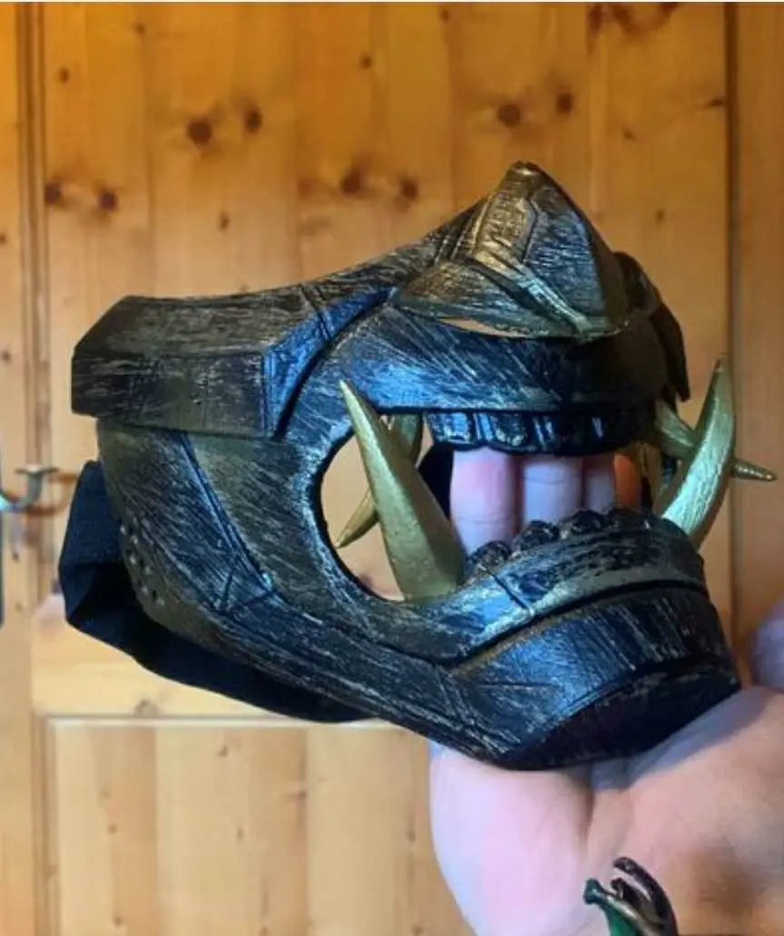 Bronvoorbeeld van het 3D-model Oni mask complete door /23
