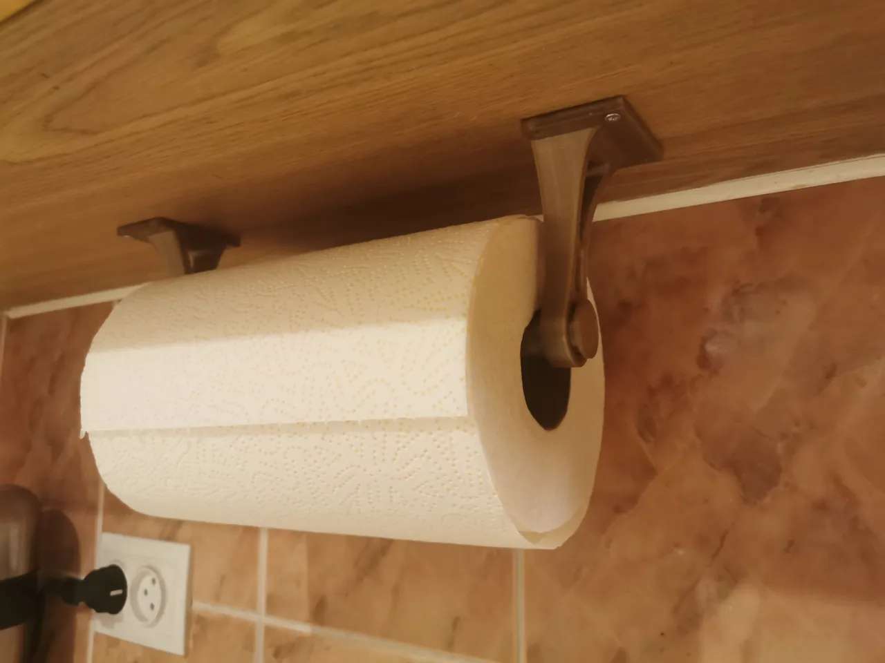 Bronvoorbeeld van het 3D-model Paper Towel Holder  door Kamil01691
