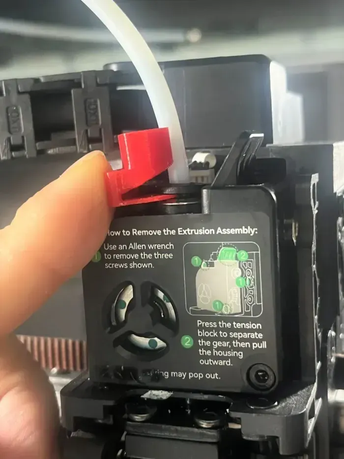 Bronvoorbeeld van het 3D-model The bowden extruder connector guide for K2 Plus door Creality