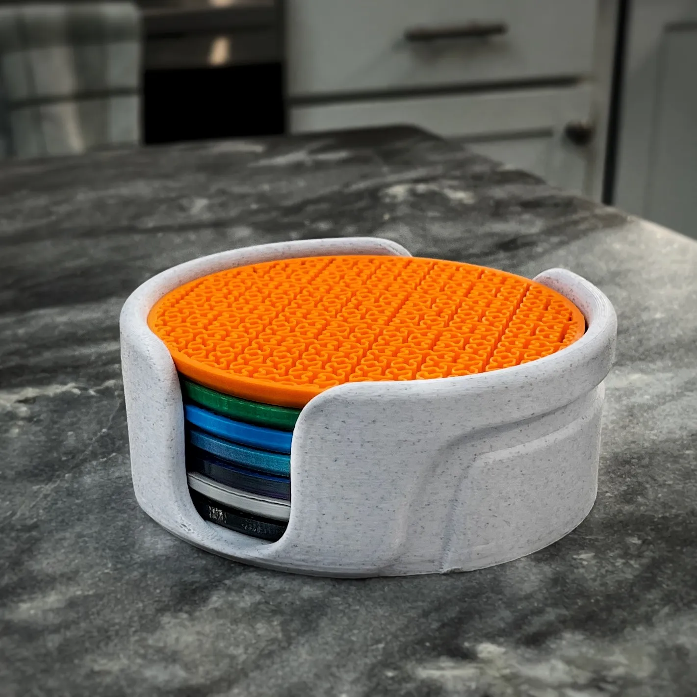 Bronvoorbeeld van het 3D-model Unique Infill Coaster Set with Custom Holder door HS3D